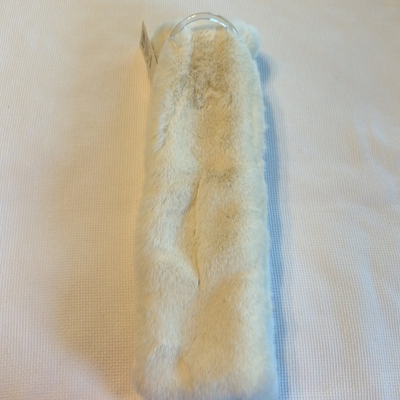 Faux Fur Neck Wrap Light Beige New - Picture 4 of 7
